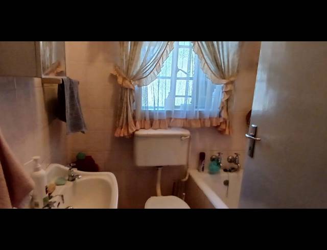 3 BEDROOM HOUSE FOR SALE IN HADDON